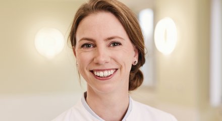 Dr. Karin Berghmans