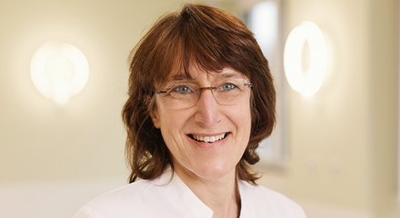 Dr. Antje Herbst