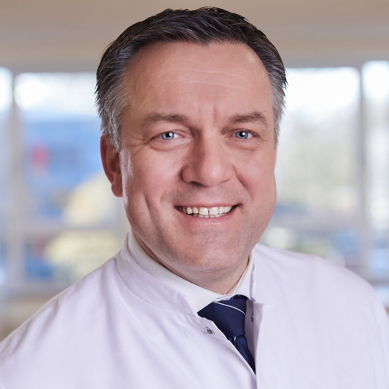 Prof. Dr. Nico Schäfer