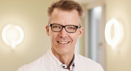 Prof. Dr. Stefan Reuter