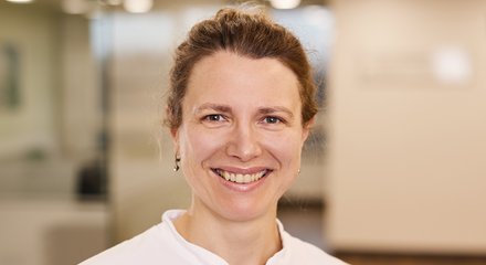 Dr. Alexandra Blanckenberg