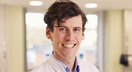 Dr. Christoph Buhl