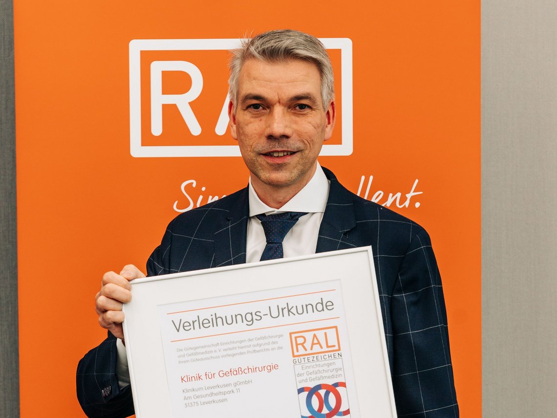 Prof. Dr. Thomas Lübke